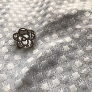 Delicate Silver Flower Ring